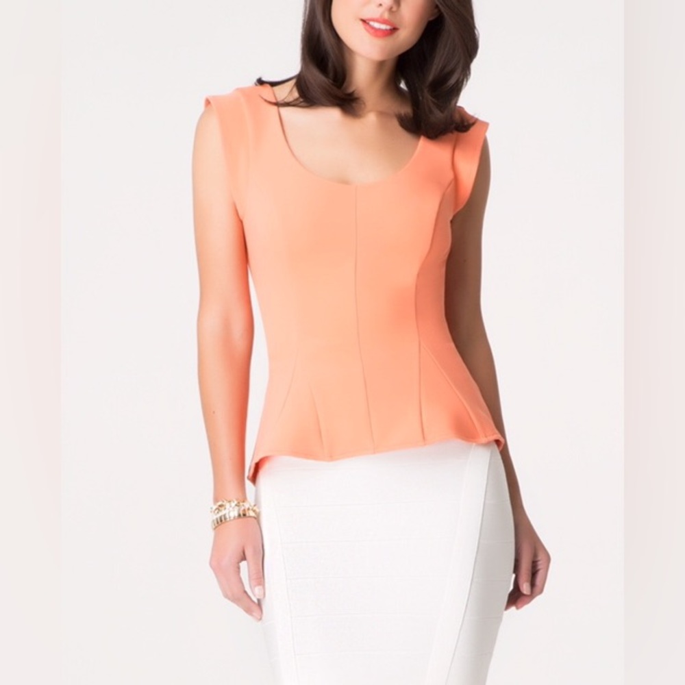 BEBE TOP Size L